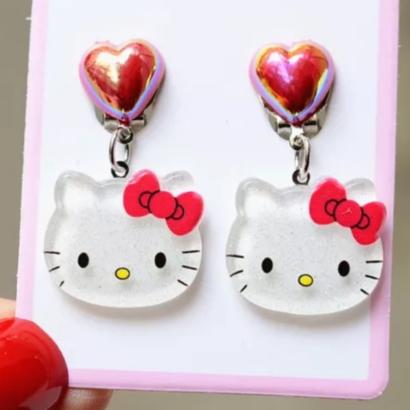 Hello Kitty Drop Earrings - Picture 5 of 5